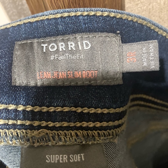 Torrid Bootcut Jeans - Picture 6 of 6